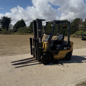 Caterpillar 2 Tonne Diesel Forklift Truck Container Spec