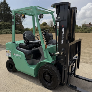 Mitsubishi 2.5 Tonne Diesel Forklift Truck – Container Spec
